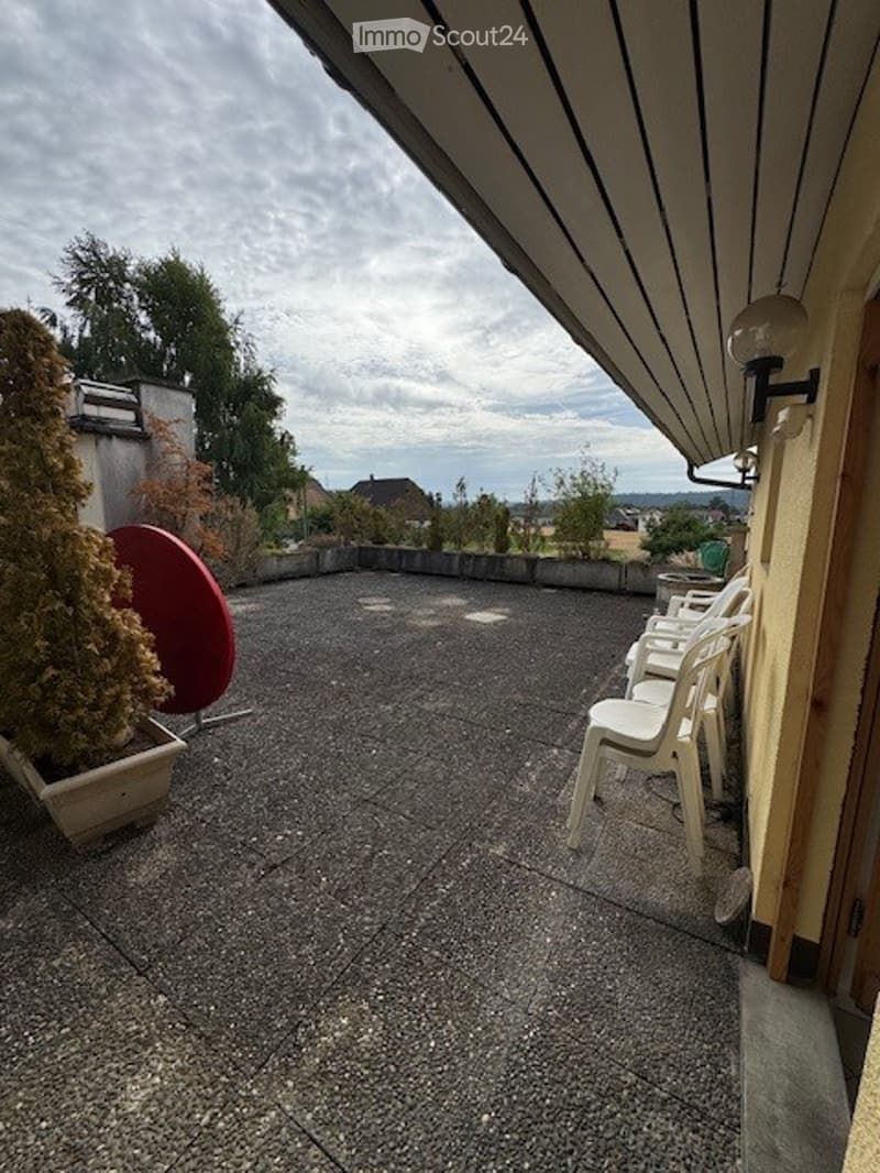 Delizioso appartamento mansardato di 2,5 locali a Safnern (7)