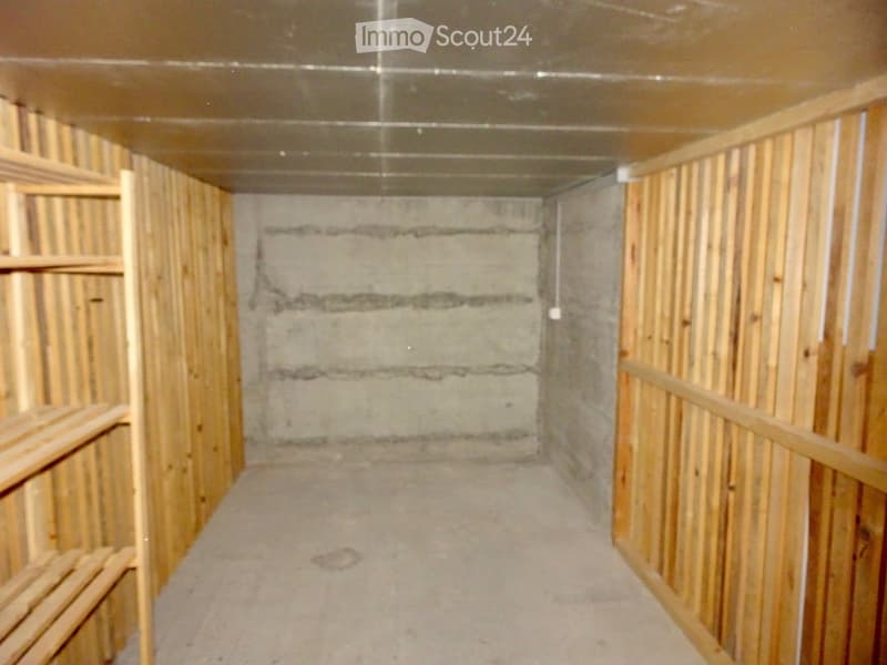 Modernisierte 41/2 Zimmer-Wohnung in total saniertem Mehrfamilienhaus (14)
