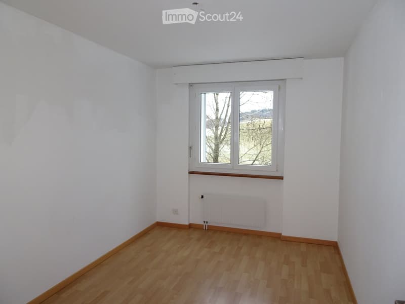 Modernisierte 41/2 Zimmer-Wohnung in total saniertem Mehrfamilienhaus (13)