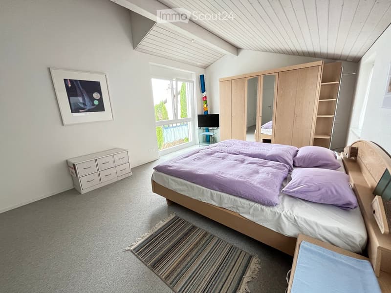Exklusives, freistehendes Einfamilienhaus mit Seeblick in Schernelz oberhalb Ligerz (7)