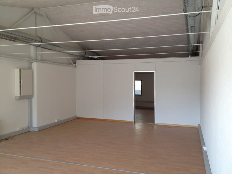 Bürofläche/Atelier/Studio in Beringen zu vermieten (3)