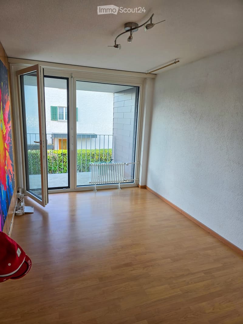 Charming 6.5-room row house with garage in Langenthal (7)