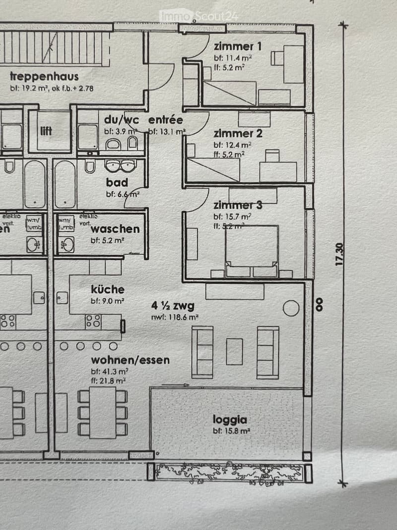 Komfortable 4,5 Zimmerwohnung im 1.OG (2)