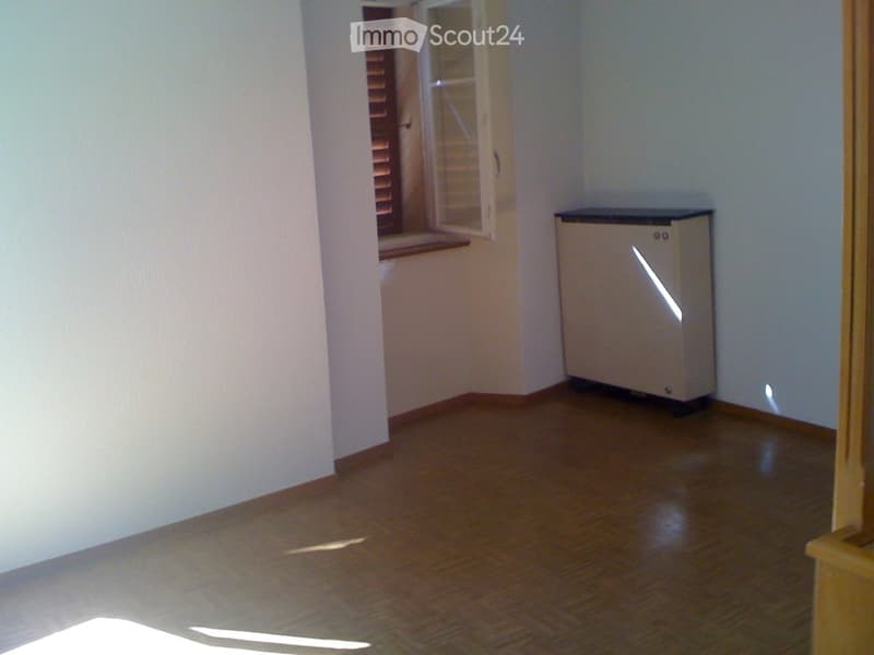 Semi-detached house in St-Ursanne (2)