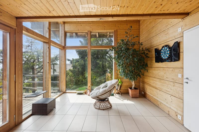 Geräumige 6.5-Zimmer-Villa mit Blick und authentischem Charme in Arzier-Le Muids (3)