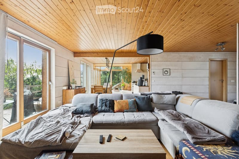 Geräumige 6.5-Zimmer-Villa mit Blick und authentischem Charme in Arzier-Le Muids (6)