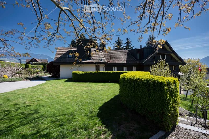 Historic lover's object in Udligenswil with separate attic apartment (4)