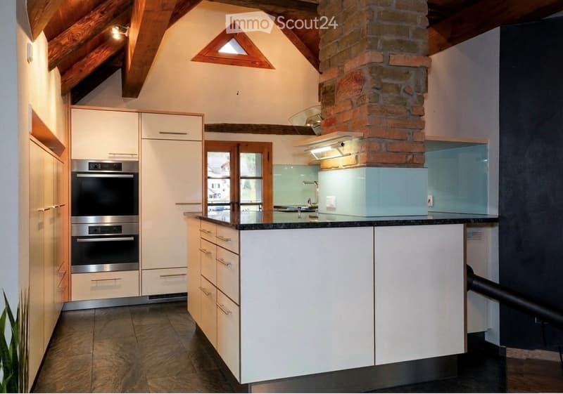 Historic lover's object in Udligenswil with separate attic apartment (10)
