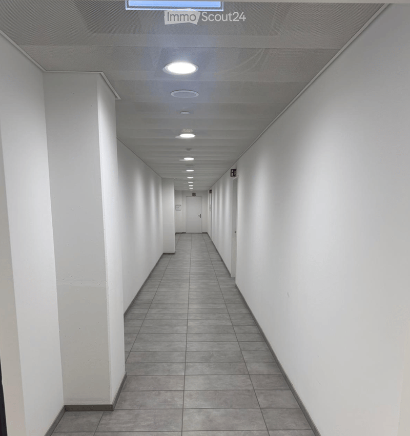 Modern office in Rümlang – available immediately (9)