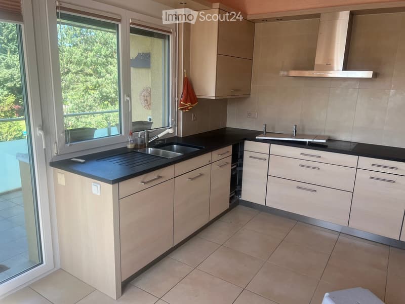 Geräumige 4.5-Zimmer-Dachwohnung in Blonay (7)