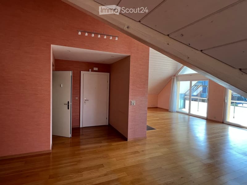 Geräumige 4.5-Zimmer-Dachwohnung in Blonay (13)