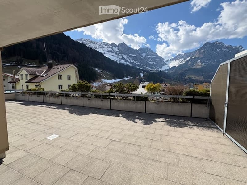 Gemeinschafts-Terrasse