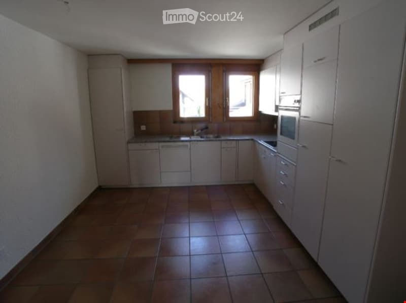 Living in tax-friendly Oberwil (6)