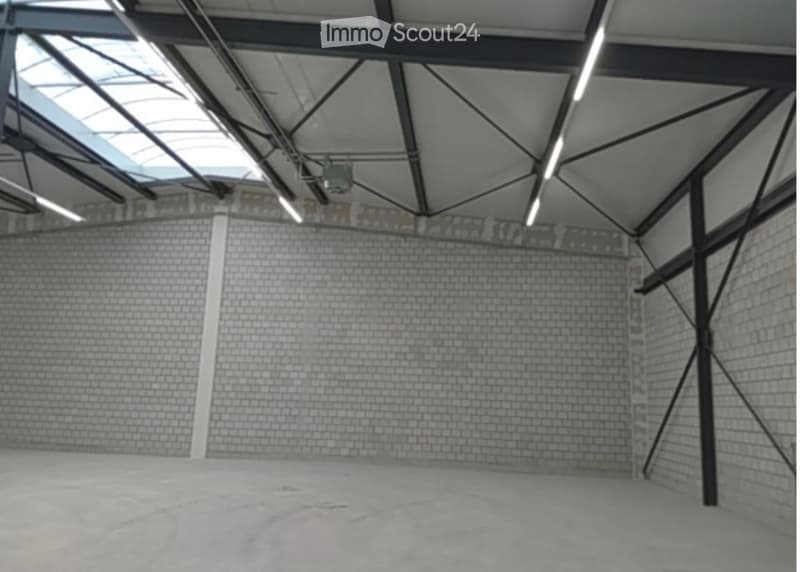Atelier/Entrepôt à louer (5)