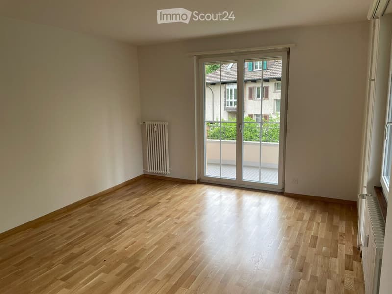 Appartamento di 3,5 locali con balcone a Köniz – disponibile immediatamente! (2)