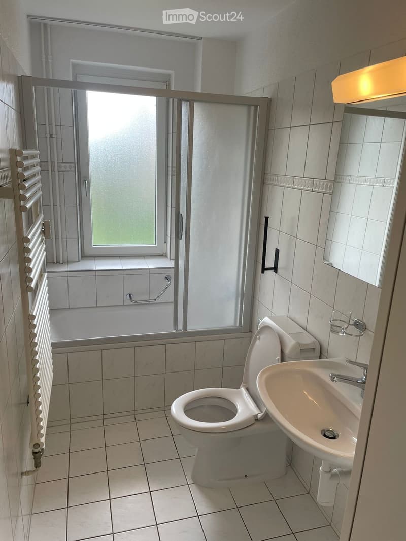 Appartamento di 3,5 locali con balcone a Köniz – disponibile immediatamente! (9)