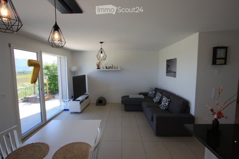 House in PPE with 4.5 rooms in Bulle – Breathtaking view and ideal family setting (2)