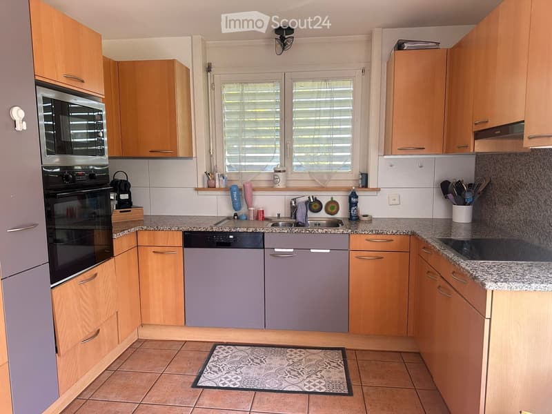 {"type": "Kitchen", "objects": ["microwave", "oven", "dishwasher", "sink", "faucet", "cupboard", "kitchen island", "fridge", "oven", "cupboard", "faucet", "sink", "oven", "microwave", "cupboard", "cupboard", "cupboard", "cupboard", "cupboard", "cupboard",