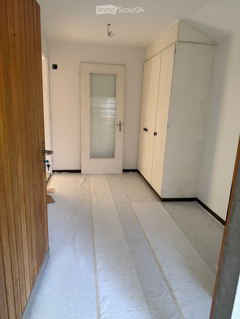 Charmant petit maison avec grand environnement (6)