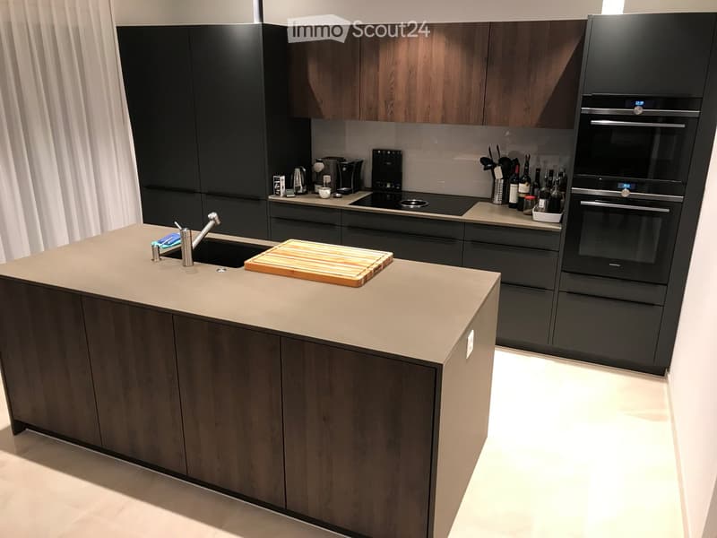 A luxury apartment in a central location with many extras!! (4)