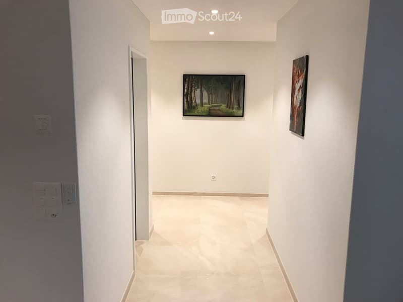 A luxury apartment in a central location with many extras!! (6)