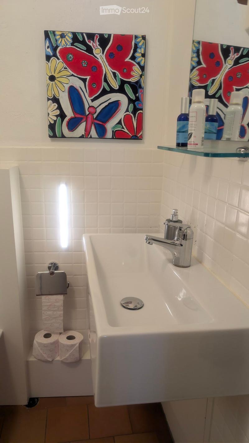 {"type": "Bathroom", "objects": ["bathtub", "faucet", "toilet paper", "faucet", "faucet handle", "faucet spout", "faucet handle", "faucet handle", "faucet handle", "faucet handle", "faucet handle", "faucet handle", "faucet handle", "faucet handle", "fauce