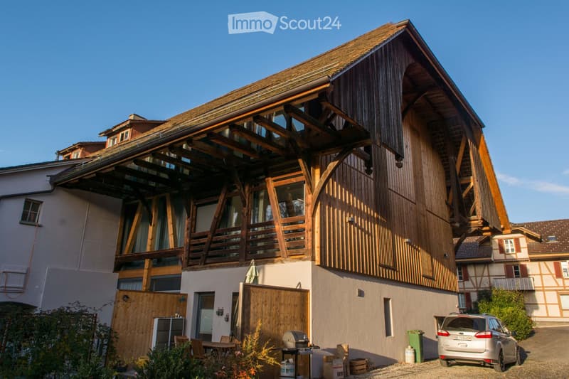 Eine moderne Loft-Wohnung auf drei Stockwerken (2)
