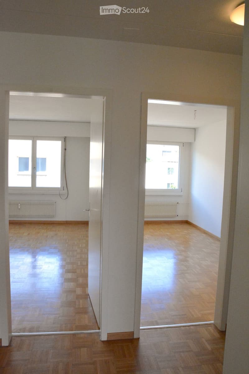 Helle 3.5 Zimmer Wohnung in ruhiger Lage (5)