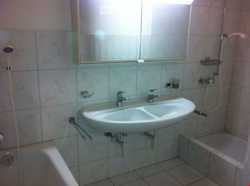 Bad / Dusche