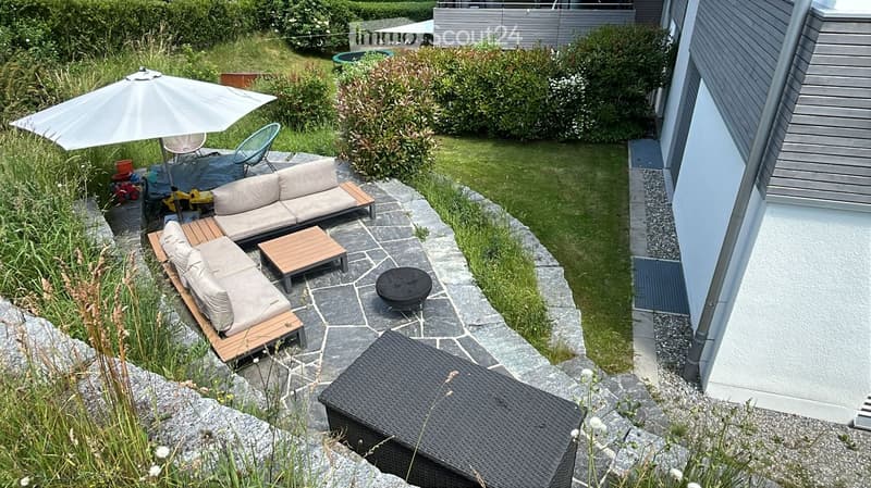 Paradis familial avec vue sur le lac : Appartement moderne 4.5 pièces avec jardin de 150m² (2)