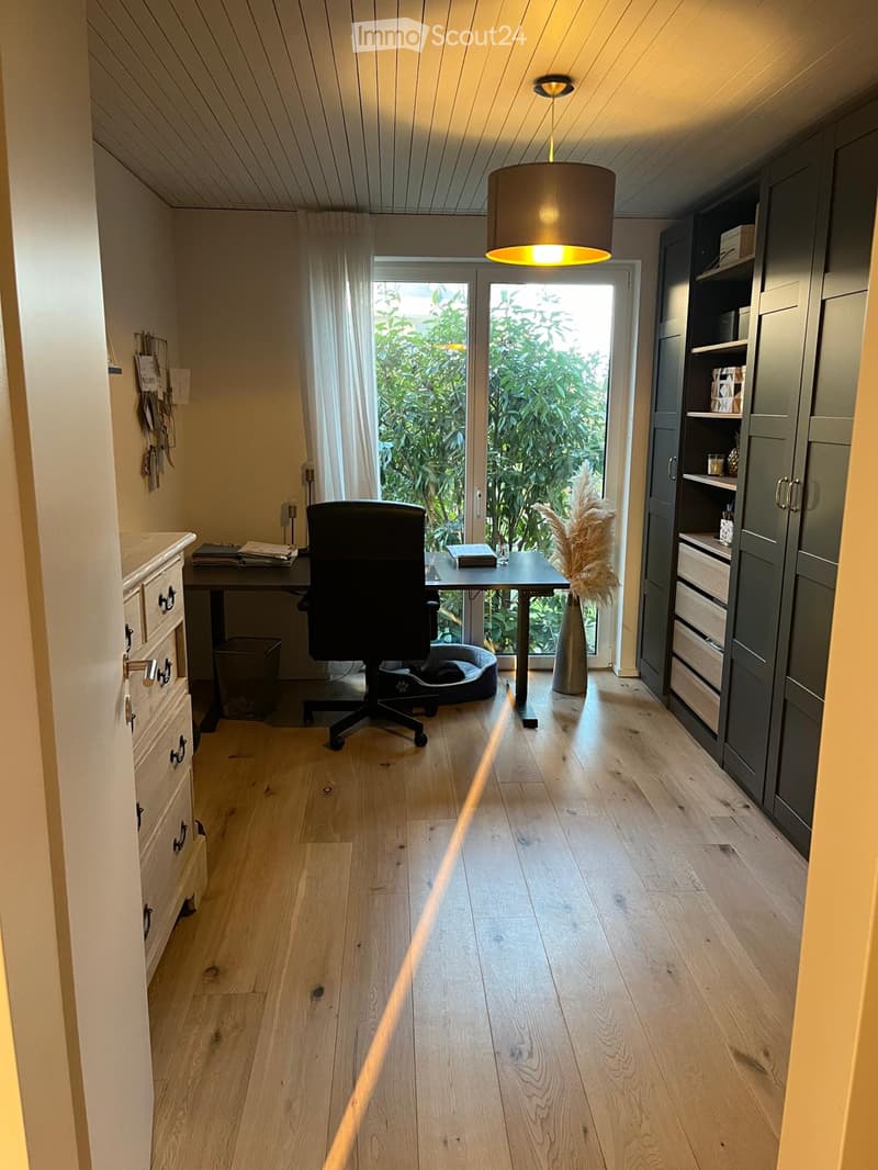 Paradis familial avec vue sur le lac : Appartement moderne 4.5 pièces avec jardin de 150m² (13)