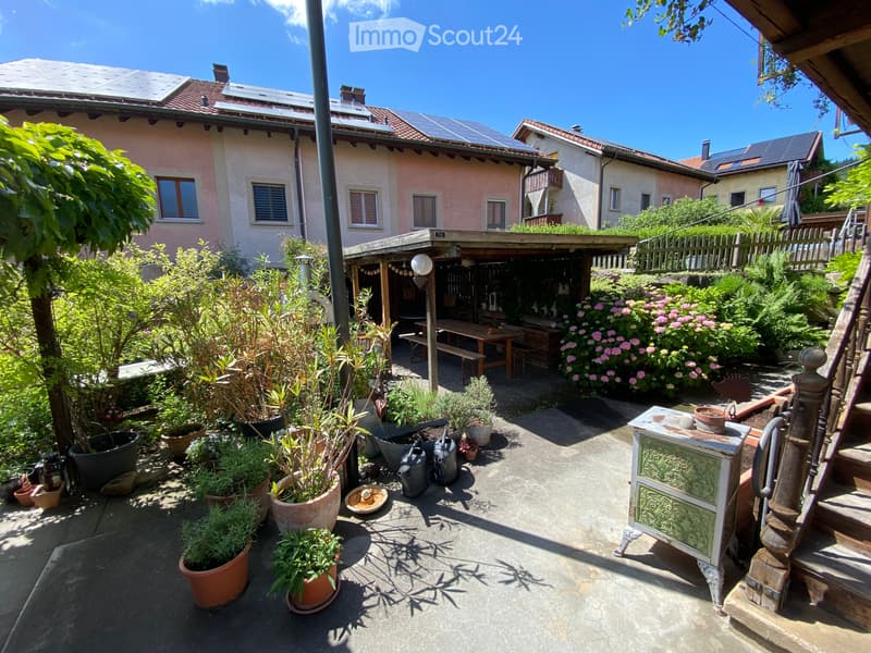 Charming, renovation-requiring residential part of a farmhouse with Alpine view (26)