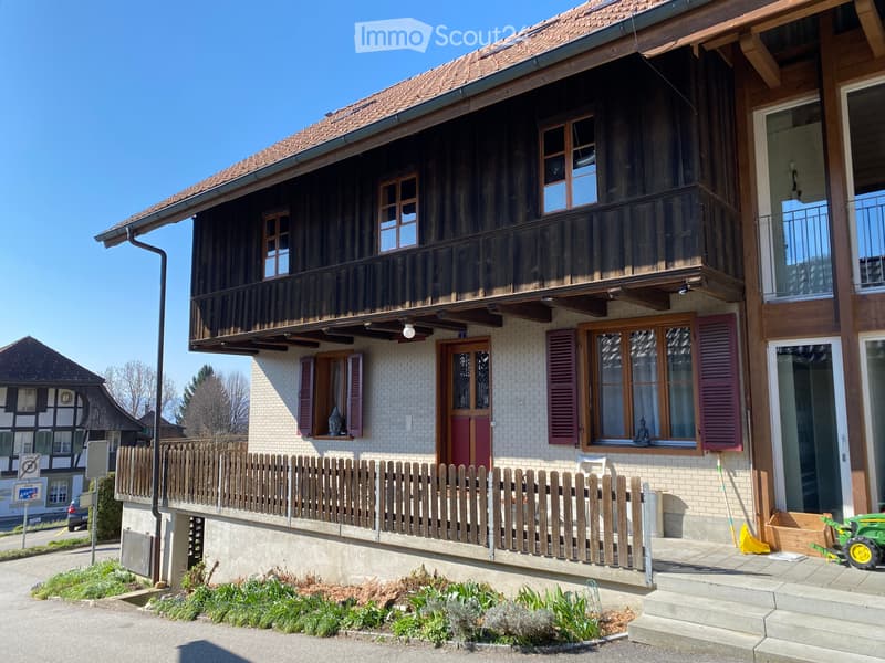 Charming, renovation-requiring residential part of a farmhouse with Alpine view (2)