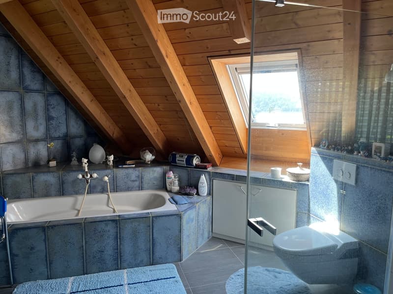 {"type": "Bathroom", "objects": ["bathtub", "toilet", "faucet", "mirror", "radiator", "faucet", "faucet", "faucet", "faucet", "faucet", "faucet", "faucet", "faucet", "faucet", "faucet", "faucet", "faucet", "faucet", "faucet", "faucet", "faucet", "faucet",