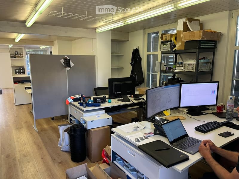 {"type": "Furnished Room", "objects": ["desk", "laptop", "monitor", "keyboard", "mouse", "cup", "bottle", "chair", "screen", "laptop", "laptop", "laptop", "laptop", "laptop", "laptop", "laptop", "laptop", "laptop", "laptop", "laptop", "laptop", "laptop",