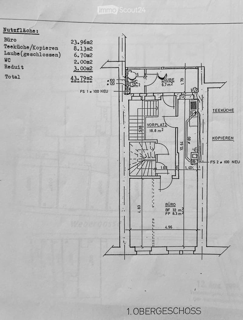 Floor plan of the first upper floor showing a bureau, tea kitchen/copying area, closed closet, WC, and a retreat. Total area is 43.79 m².