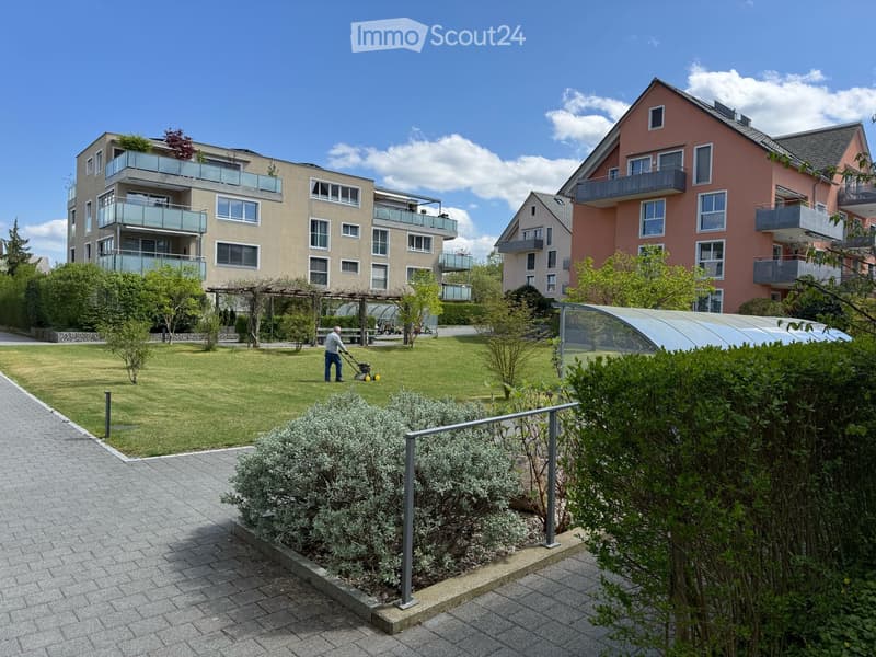 Un appartement qui laisse à peine des souhaits insatisfaits. 4,5 pièces avec 165 m2 à Elgg (1)