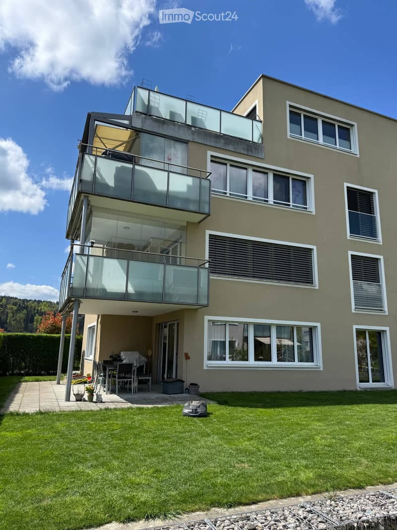 Un appartement qui laisse à peine des souhaits insatisfaits. 4,5 pièces avec 165 m2 à Elgg (2)