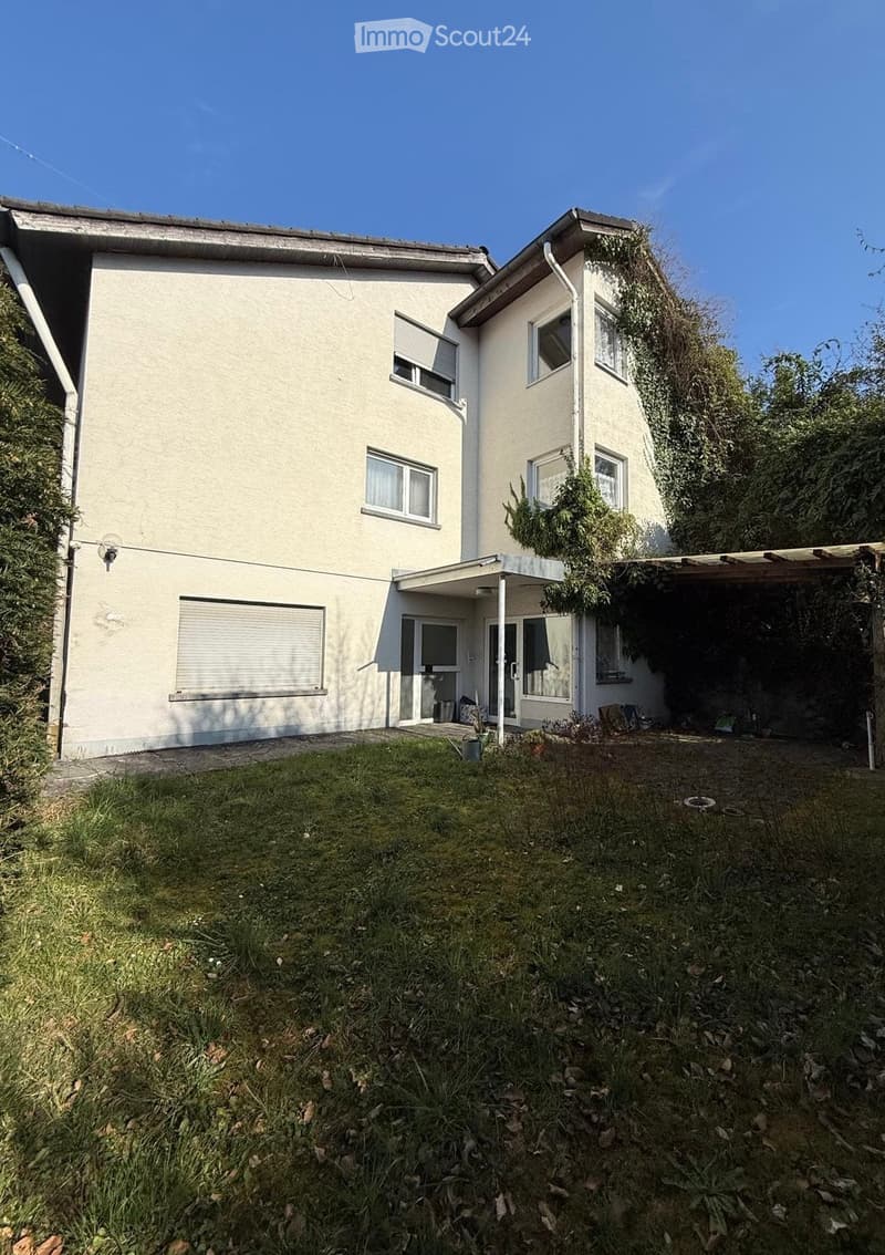 Grosszügiges Mehrfamilienhaus in Lörrach (5)