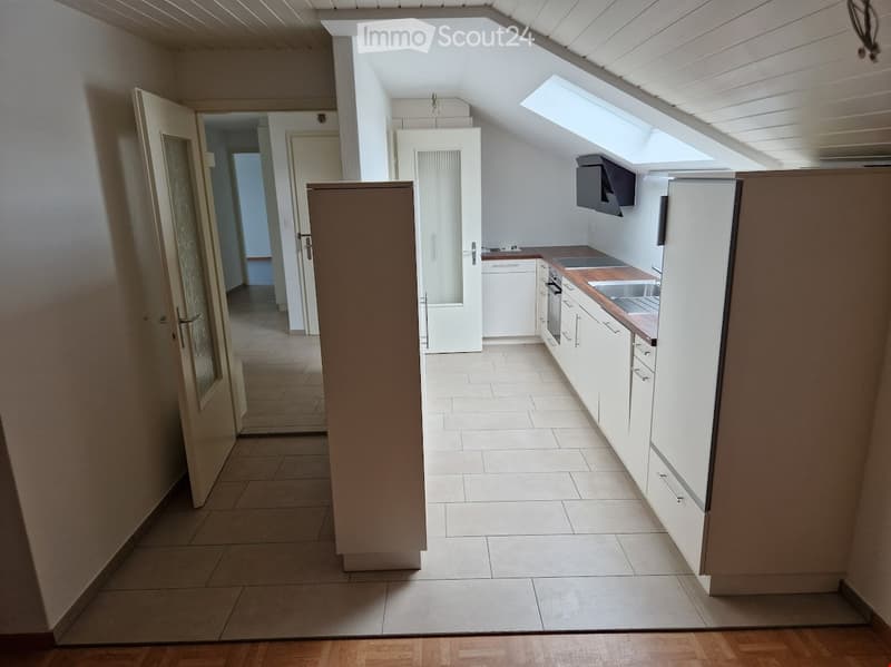 4 1/2 Zimmer Wohnung 3. OG (8)