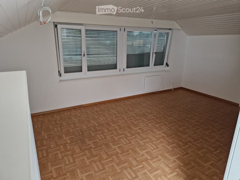4 1/2 Zimmer Wohnung 3. OG (11)