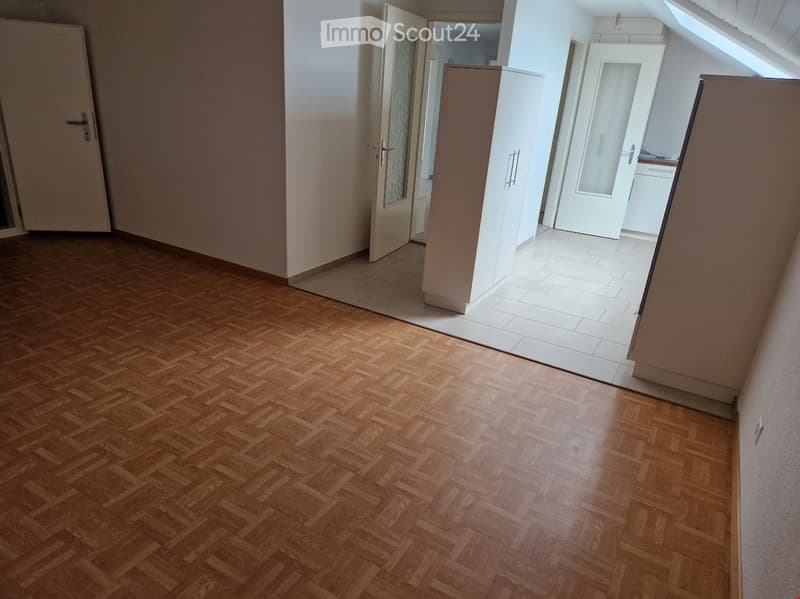 4 1/2 Zimmer Wohnung 3. OG (14)