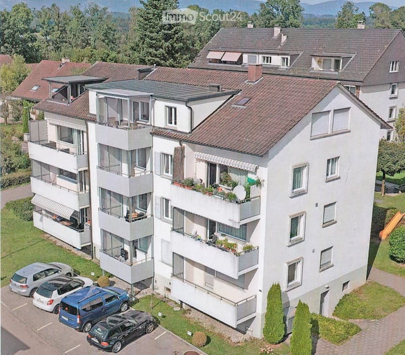 4 1/2 Zimmer Wohnung 3. OG (3)