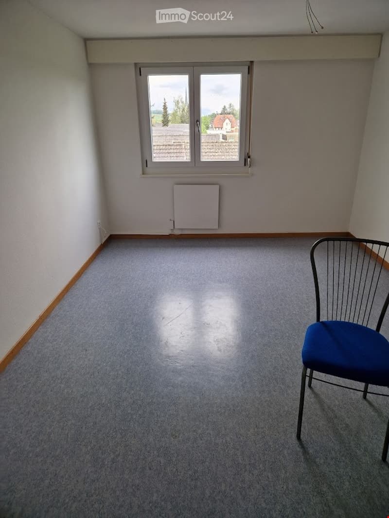 4 1/2 Zimmer Wohnung 3. OG (7)