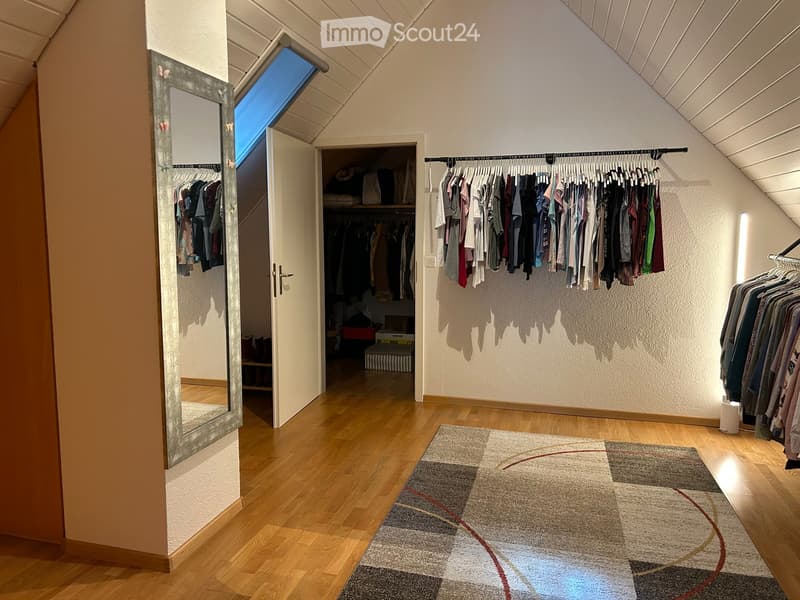 Grosszügige 5.5-Zimmer-Maisonette-Wohnung in Seedorf BE (22)