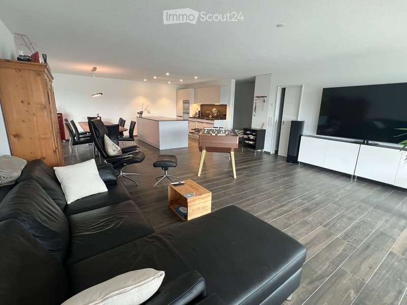 {"type": "Furnished Room", "objects": ["sofa", "coffee table", "chair", "stool", "table", "kitchen island", "fridge", "sink", "faucet", "faucet", "table", "chair", "chair", "chair", "chair", "chair", "chair", "chair", "chair", "chair", "chair", "chair", "