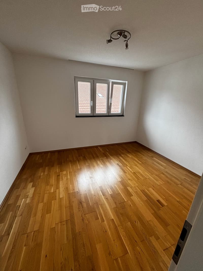 3.5-Zimmer-Wohnung mit grosser Terrasse in Deitingen (5)