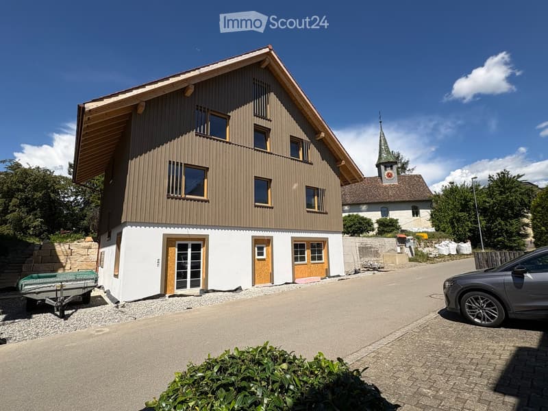 Newly built 7.5-room single-family house or 2.5 and 4.5 two-family house in a quiet location in Siblingen (1)