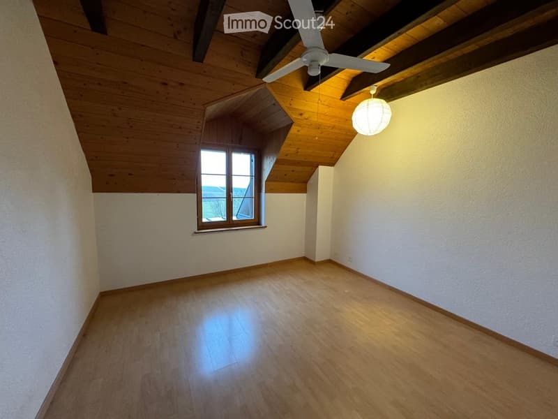 empty room, wooden floor, white walls, wooden ceiling, window, ceiling fan, lamp