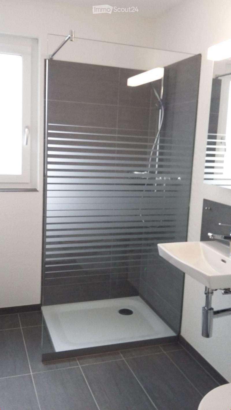 Appartamento moderno e bello di 3,5 locali con terrazza balcone di 12m2 a Grossaffoltern (10)